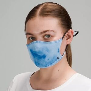Nwot! 2 pack Lululemon Ear Loop Face Mask - tie dye blue